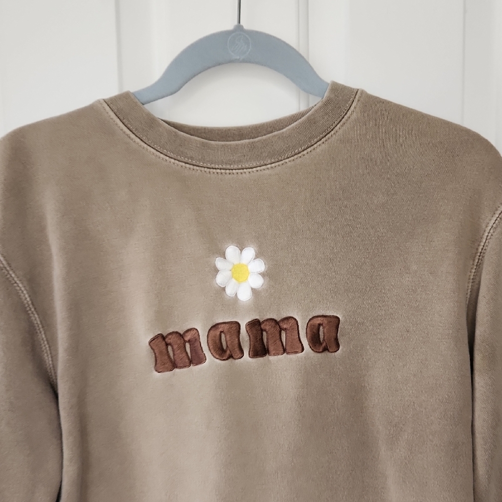 Brown Mama diasy Embroidered Sweatshirt